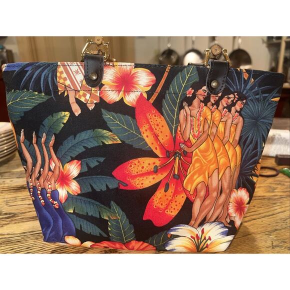 Accessories Unlimited Tropical Floral / Dancing Women Tote - Bamboo Handles COOL - Picture 2 of 16